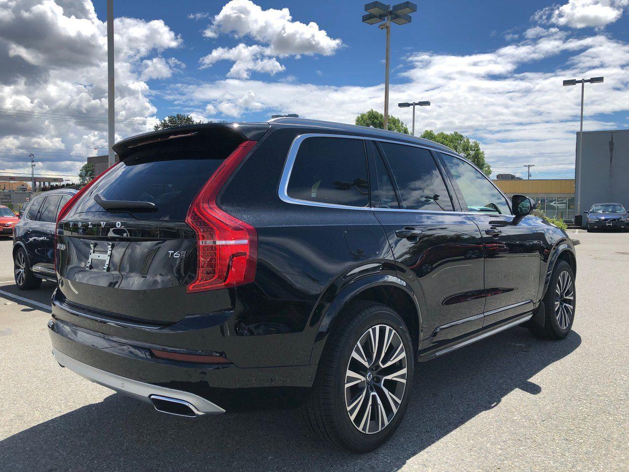 2021 Volvo XC90 Momentum-4