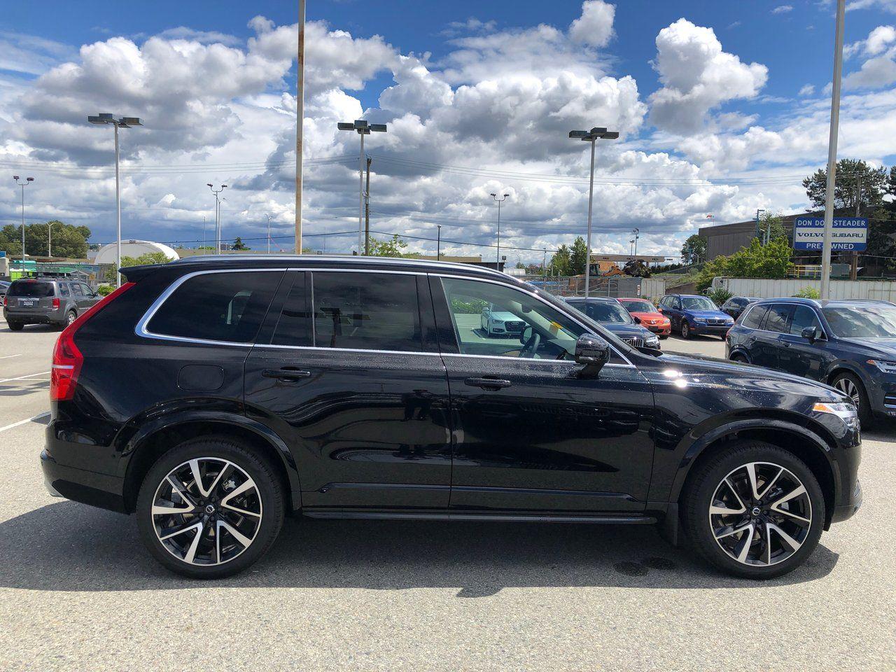 2021 Volvo XC90 Momentum-4