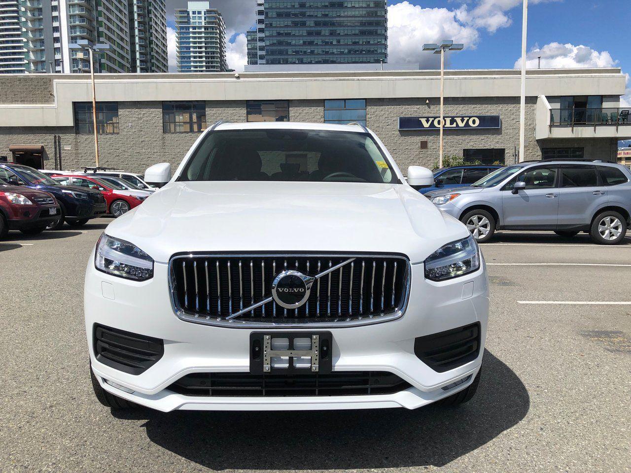 2021 Volvo XC90 Momentum-2