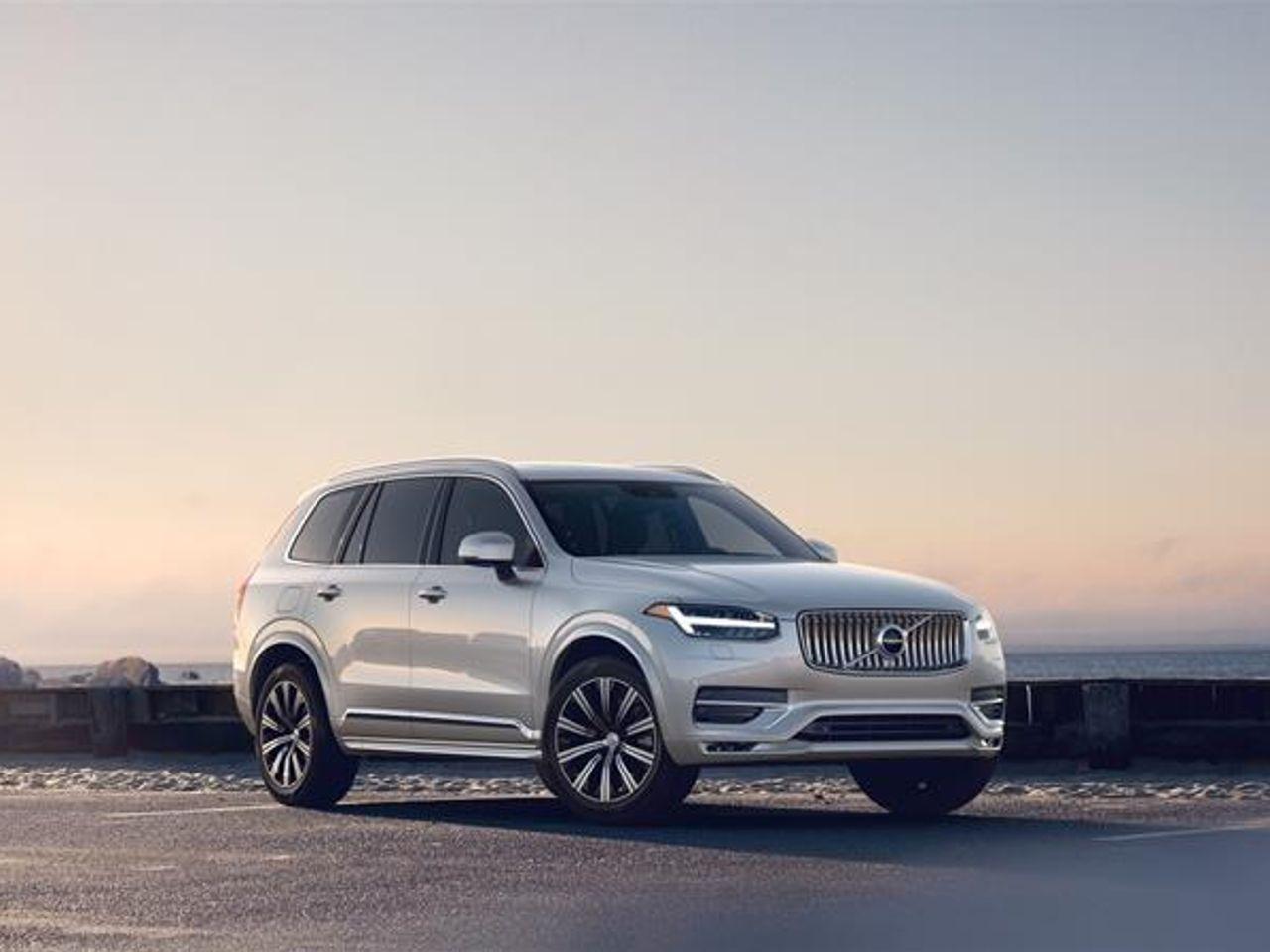 2021 Volvo XC90 Momentum-3