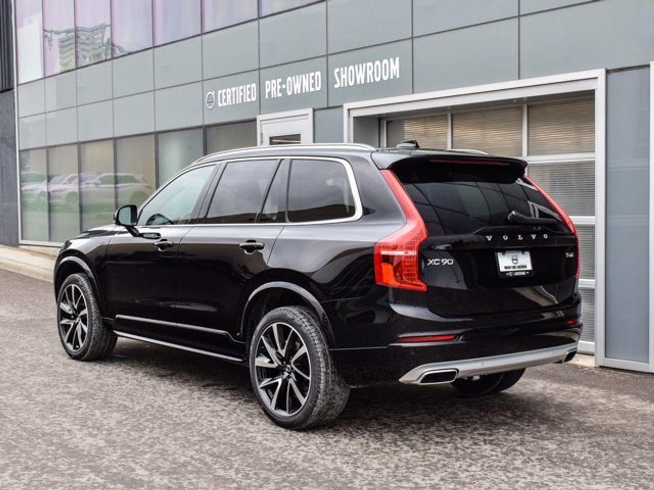 2021 Volvo XC90 Momentum-4