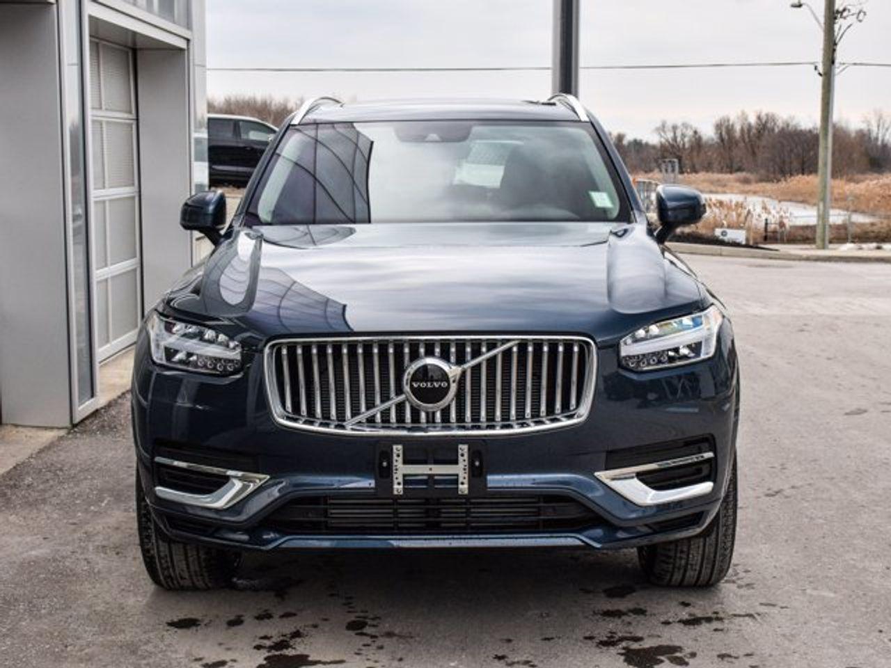 2021 Volvo XC90 Momentum-2