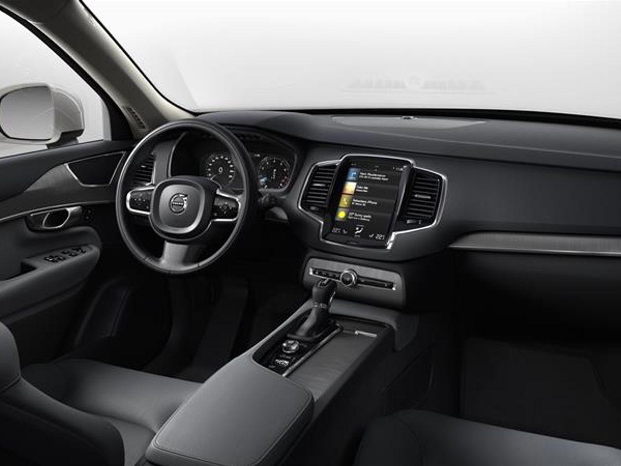2021 Volvo XC90 Momentum-1
