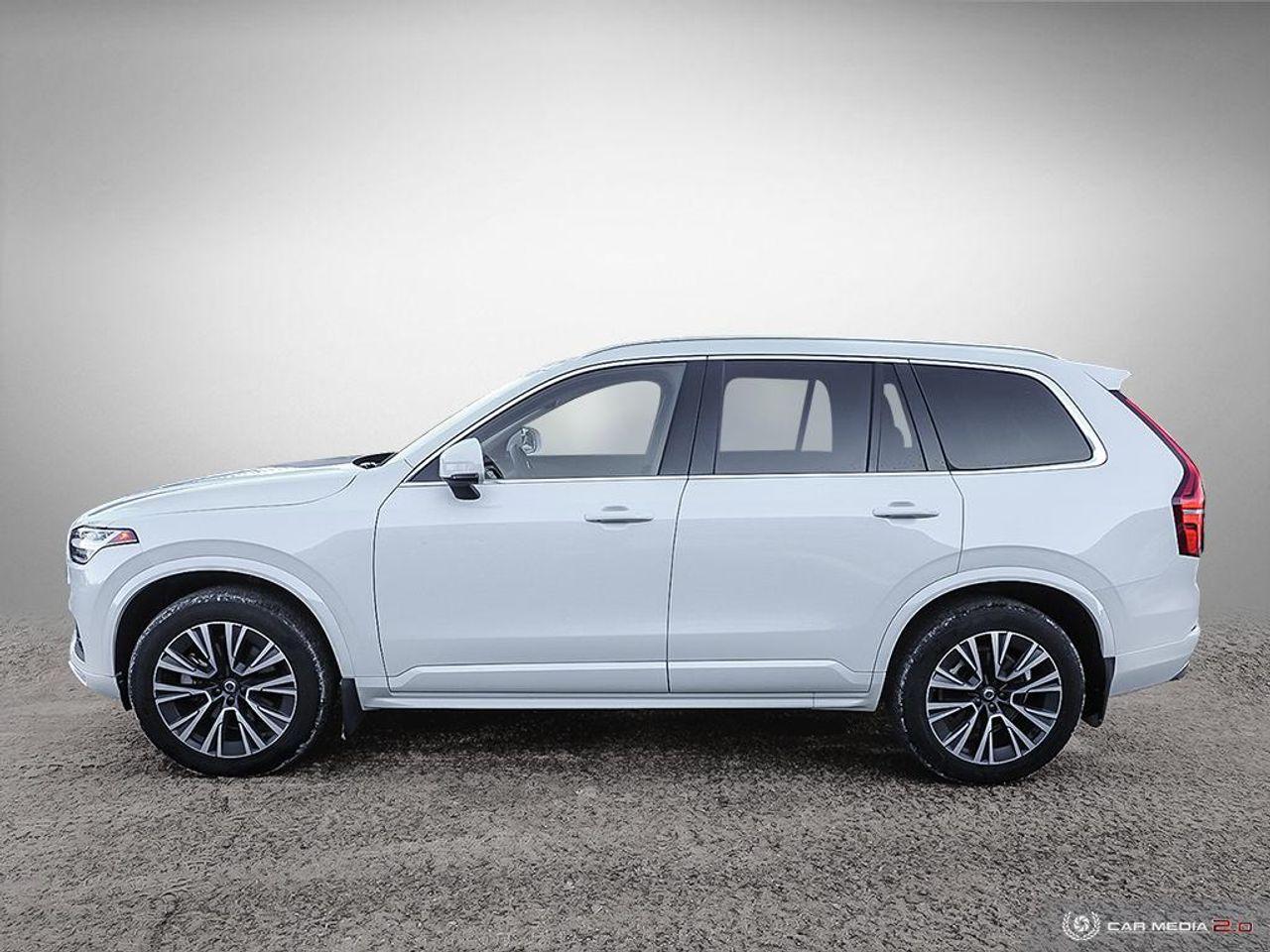 2021 Volvo XC90 Momentum-2