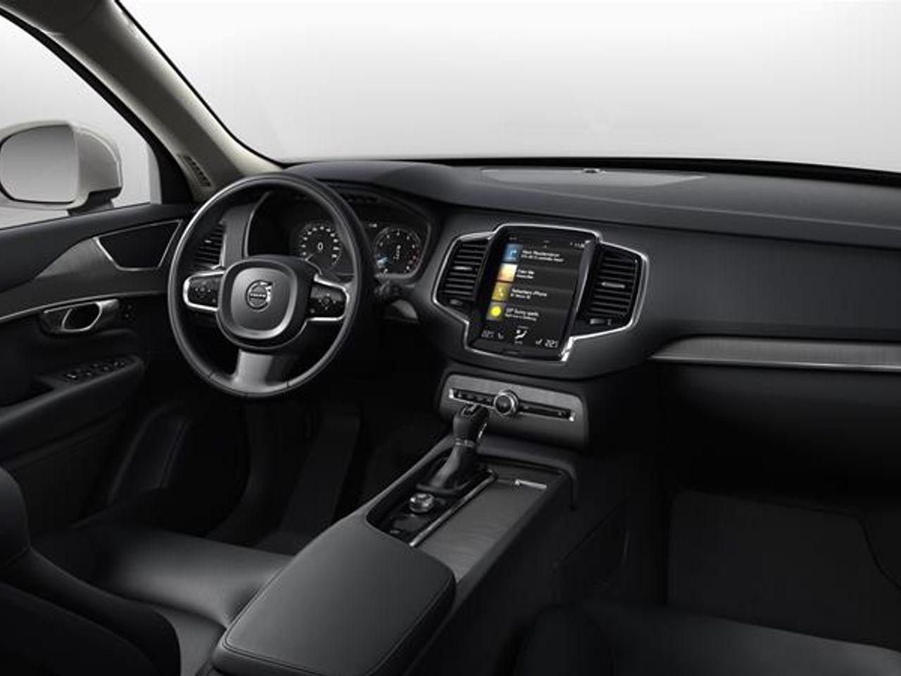 2021 Volvo XC90 Momentum-1