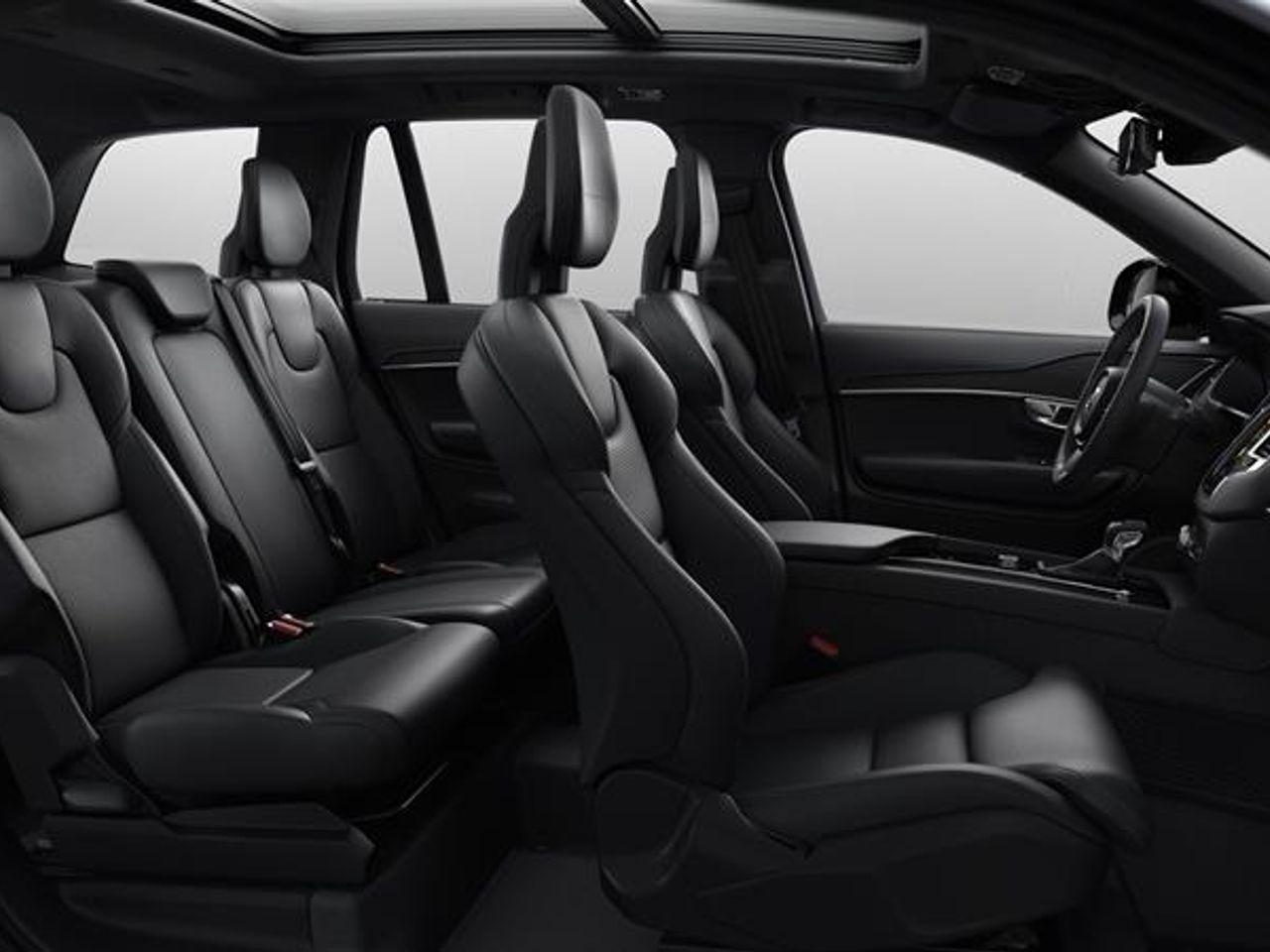 2021 Volvo XC90 Momentum-2