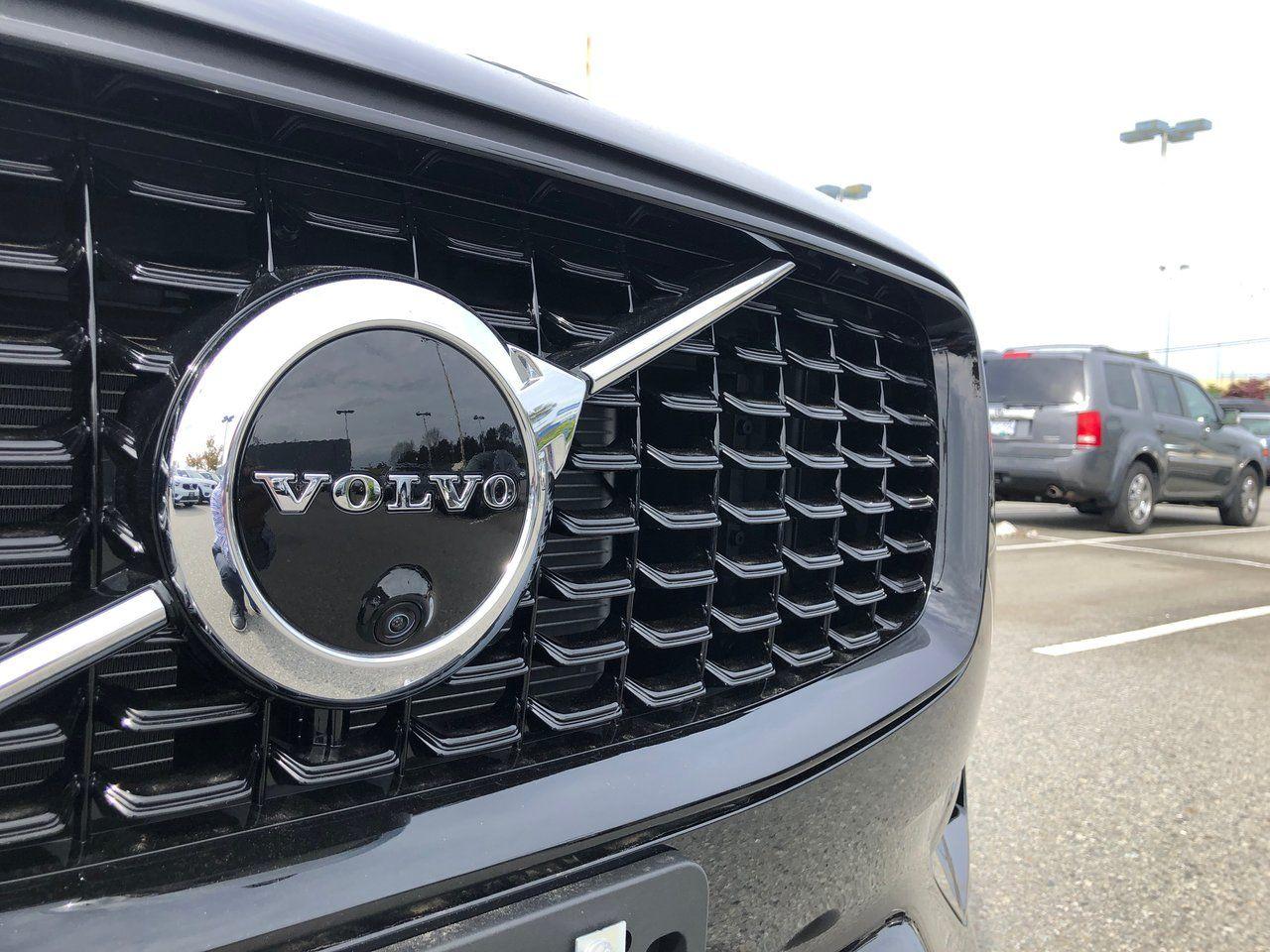 2021 Volvo XC90 T6 R-Design-4
