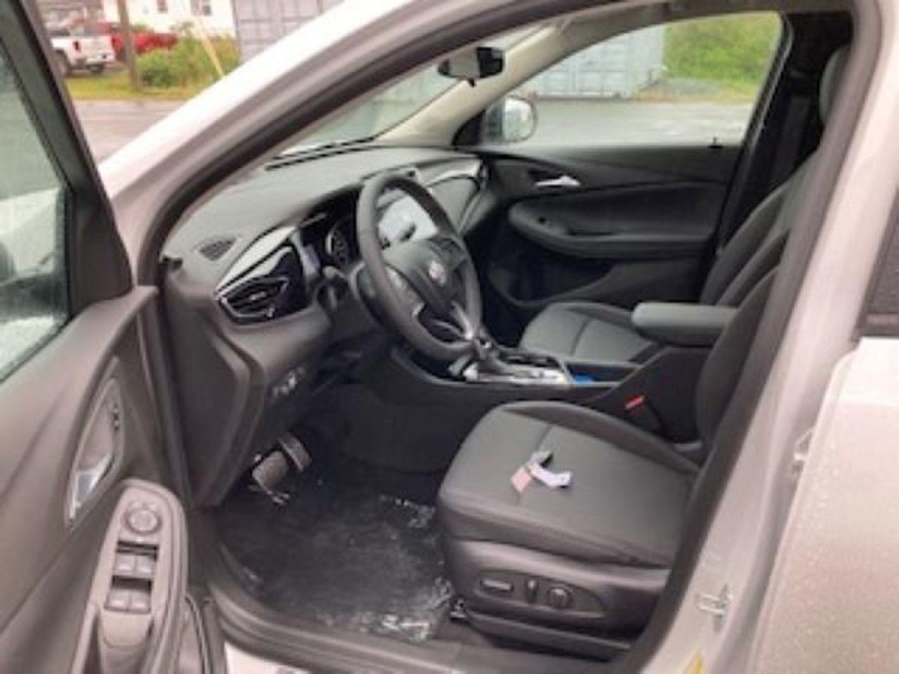 2022 Buick Encore GX Select-2