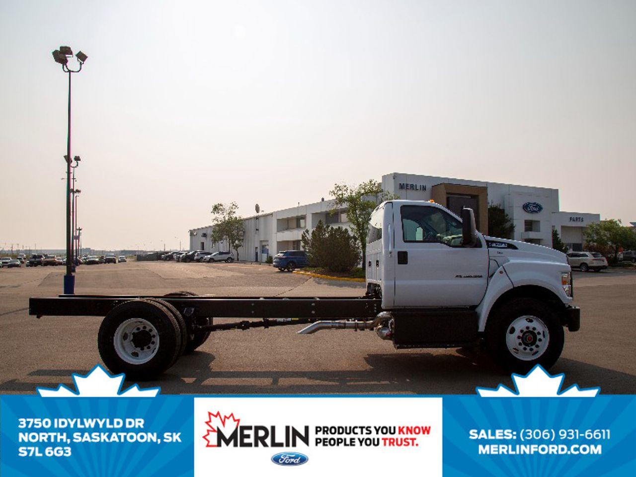 2022 Ford F-750 SEL-0
