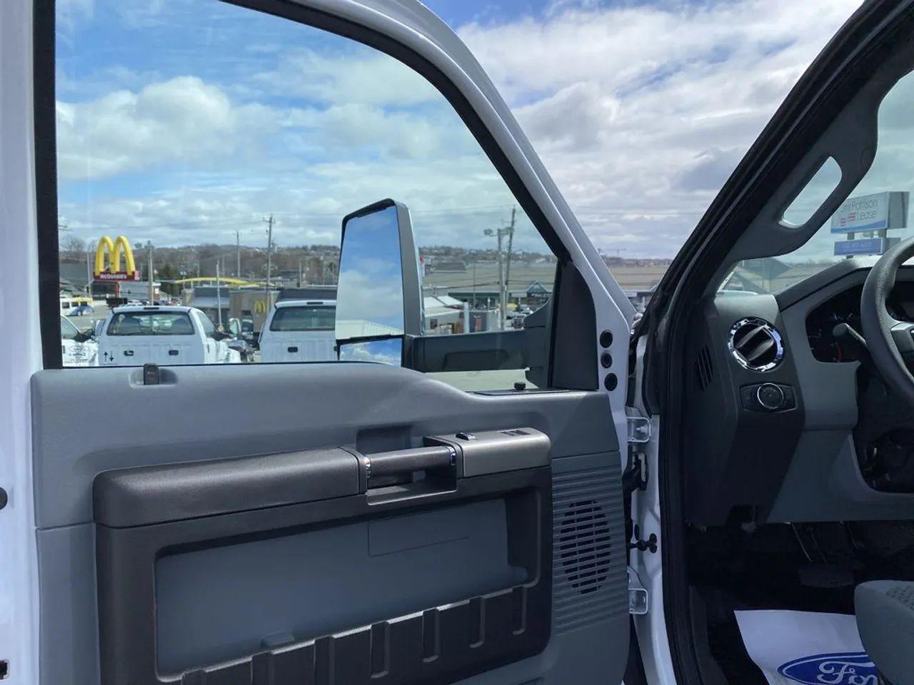 2022 Ford F-750 -3