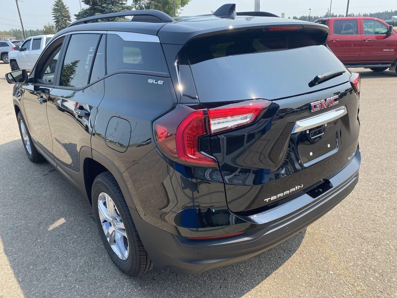 2022 GMC Terrain SLE-4