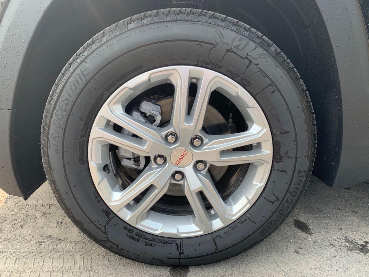2022 GMC Terrain SLE-2
