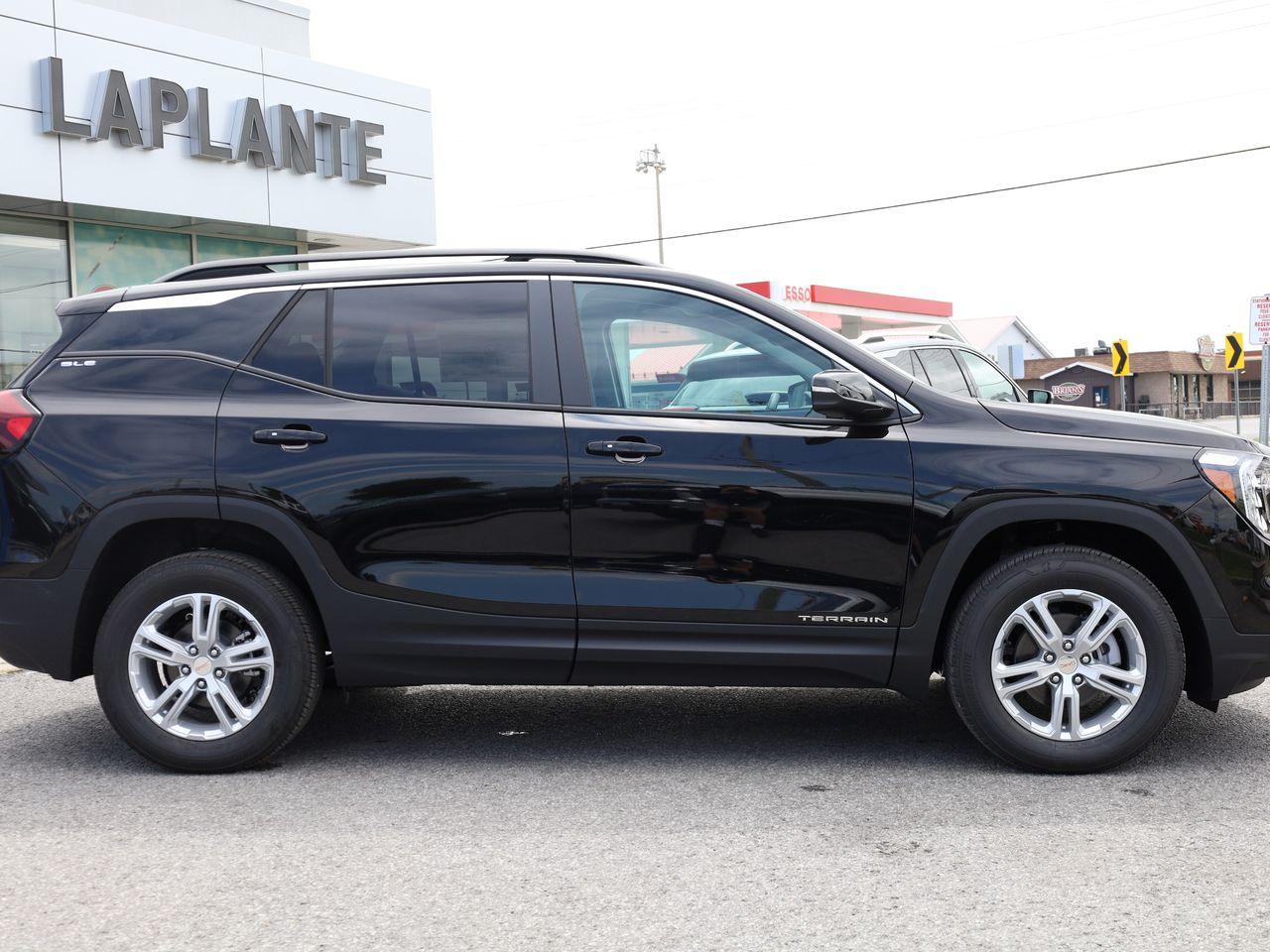 2022 GMC Terrain SLE-1