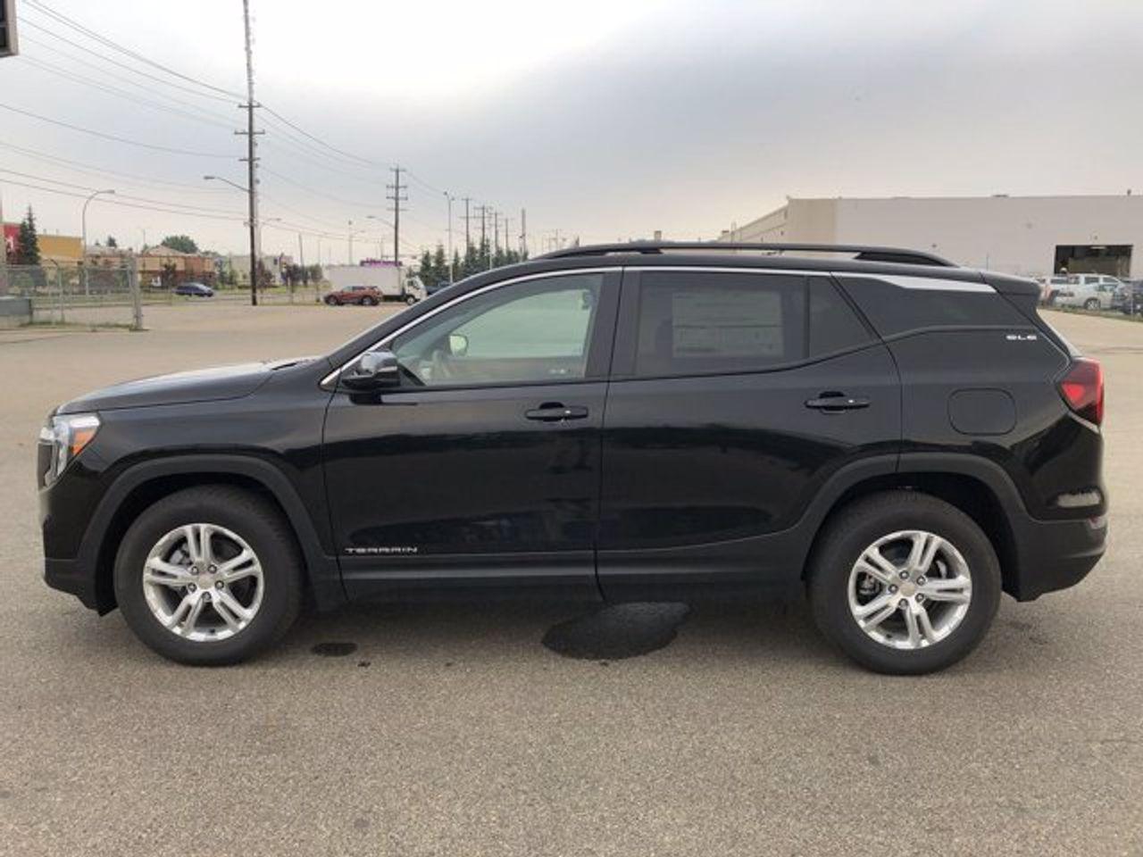 2022 GMC Terrain SLE-3