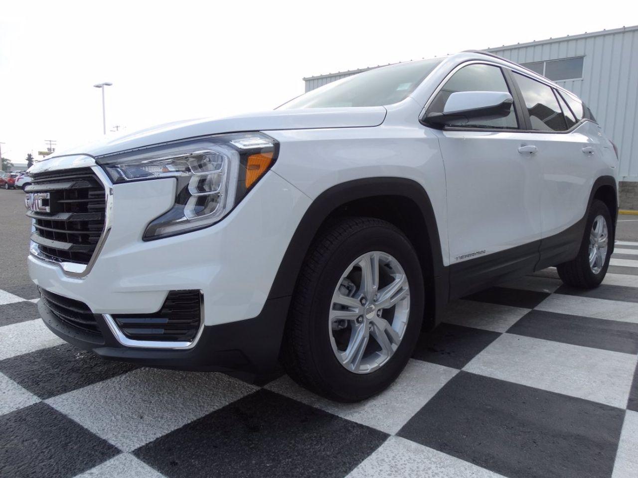 2022 GMC Terrain SLE-2