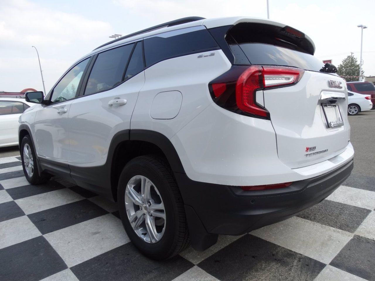 2022 GMC Terrain SLE-4