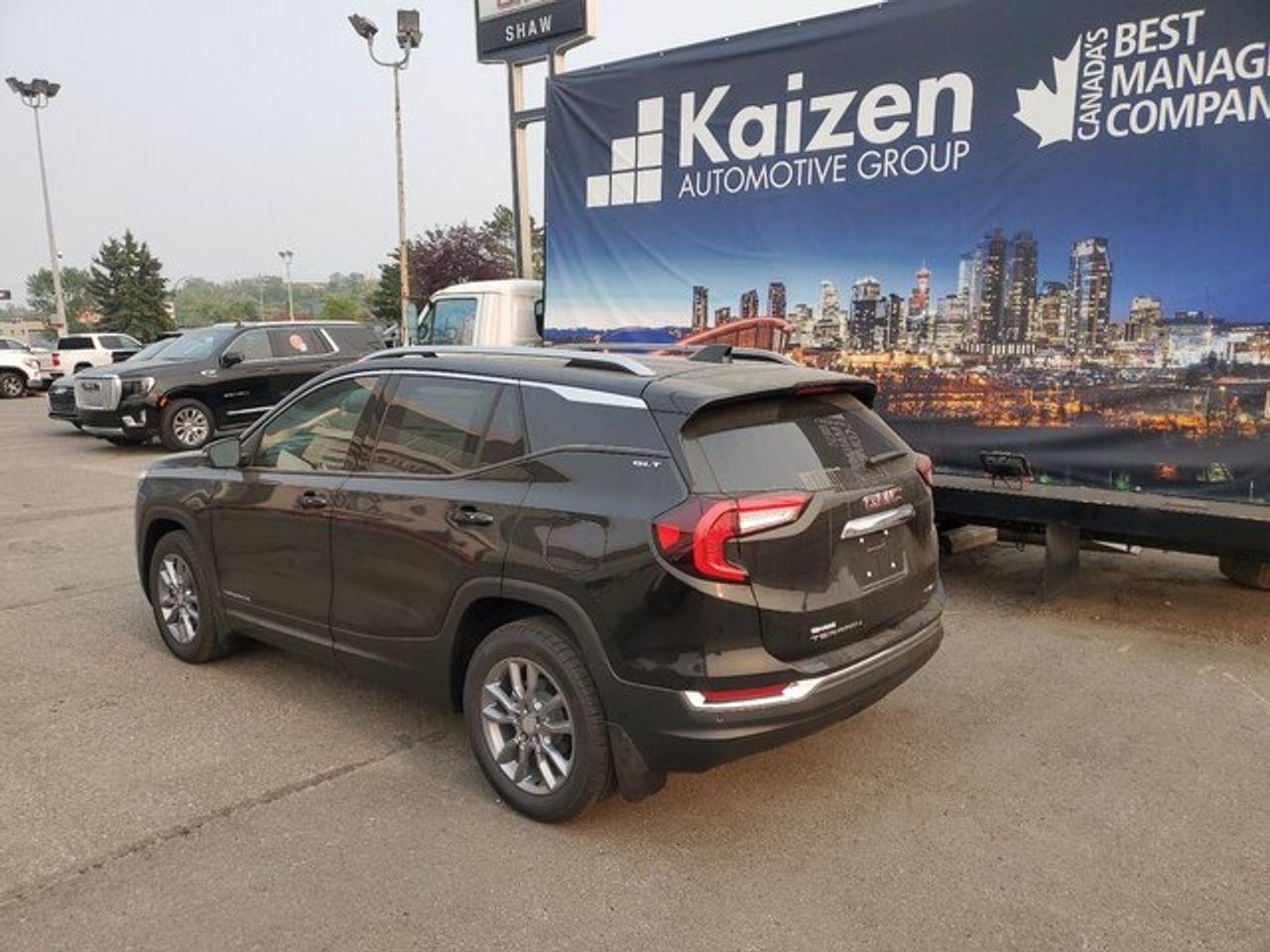 2022 GMC Terrain SLT-1
