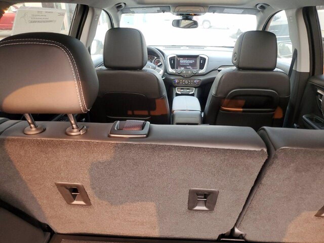2022 GMC Terrain SLT-4