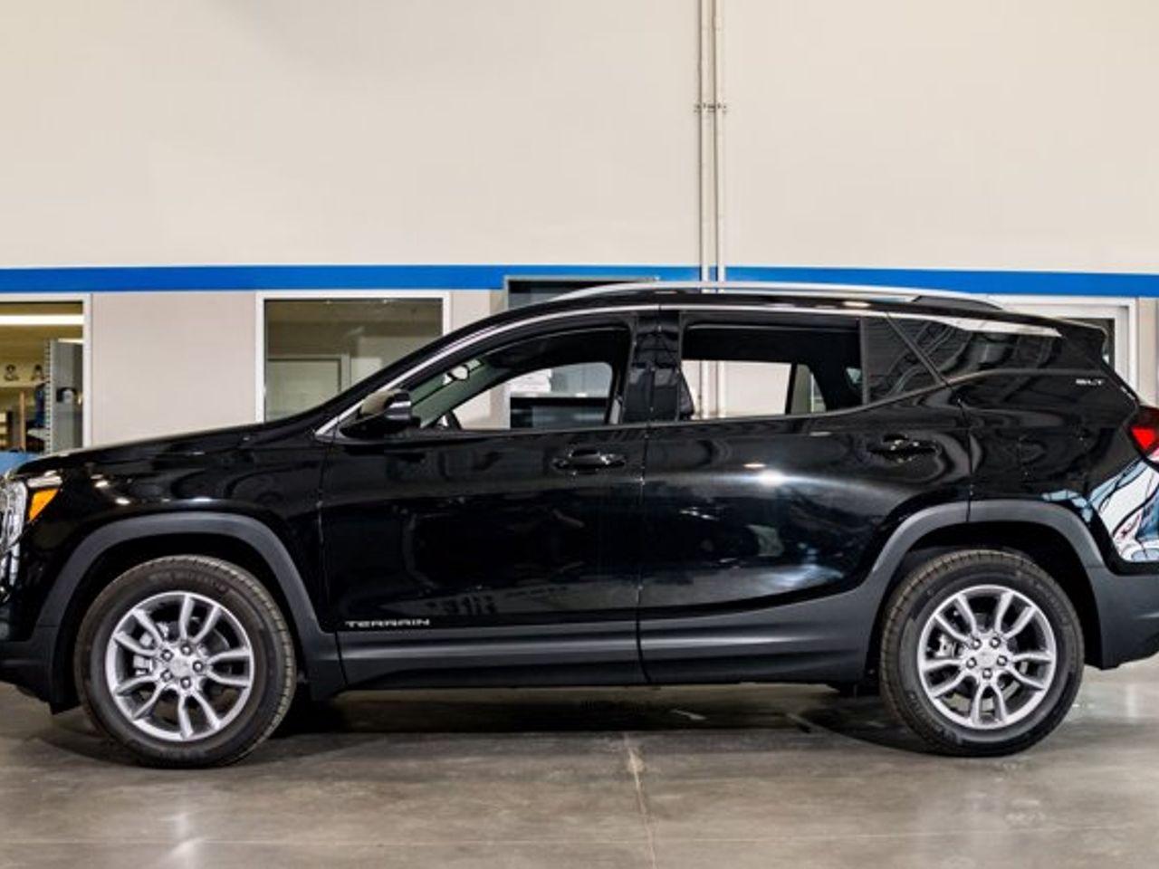 2022 GMC Terrain SLT-2