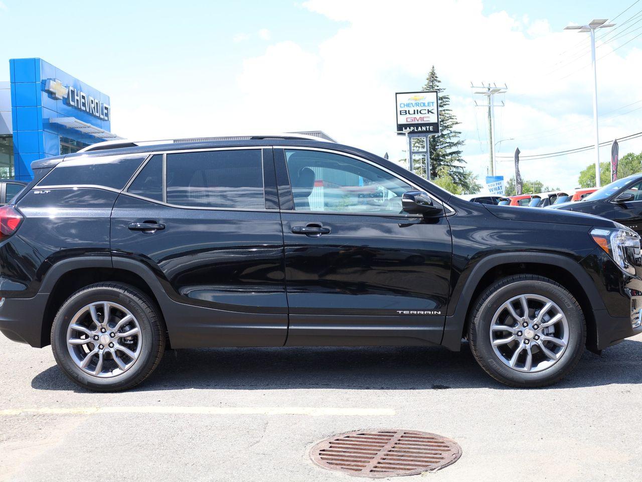 2022 GMC Terrain SLT-1