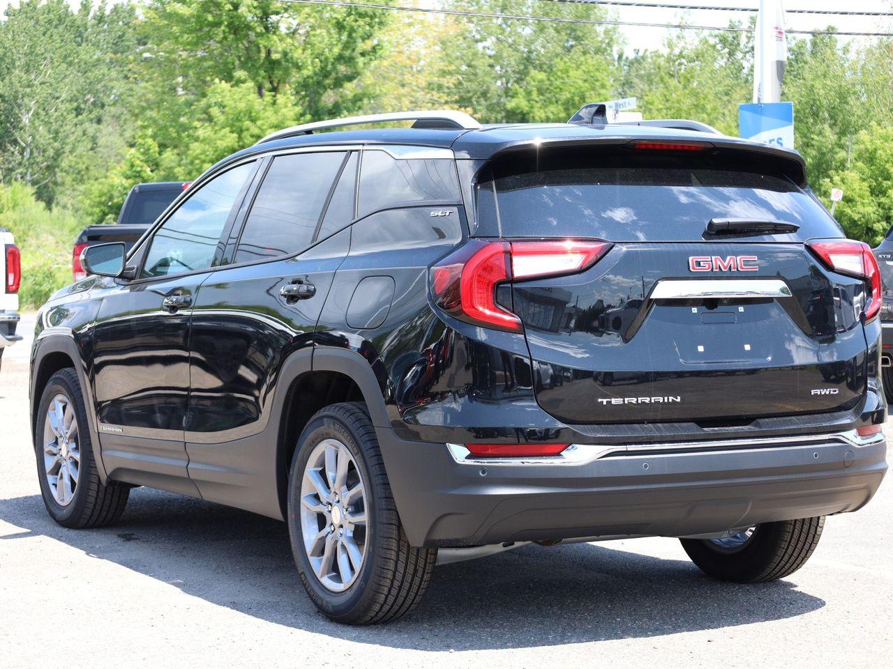 2022 GMC Terrain SLT-4