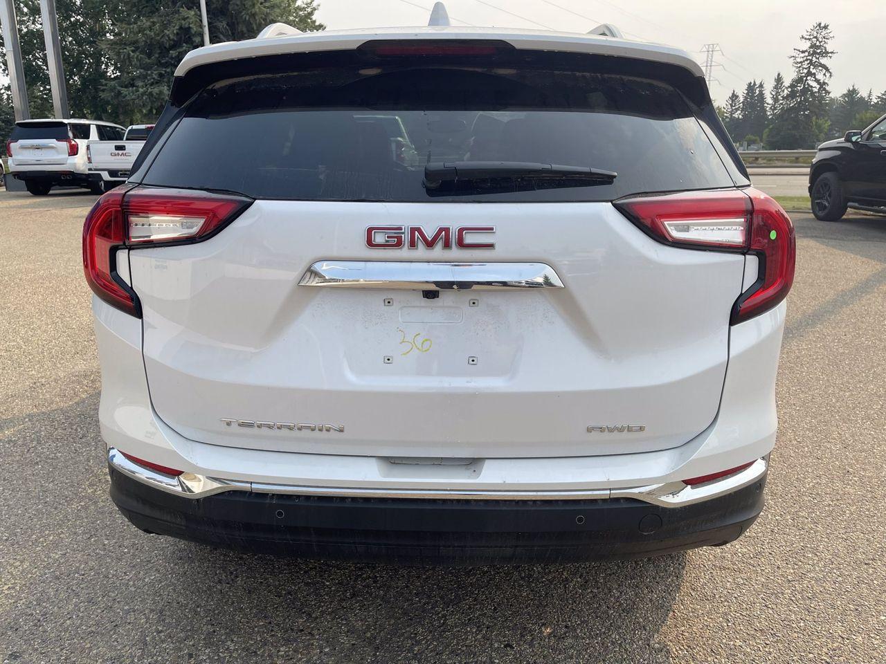 2022 GMC Terrain SLT-4
