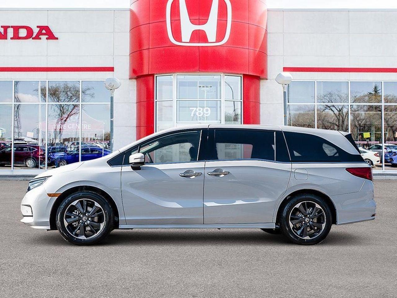2022 Honda Odyssey Touring-3