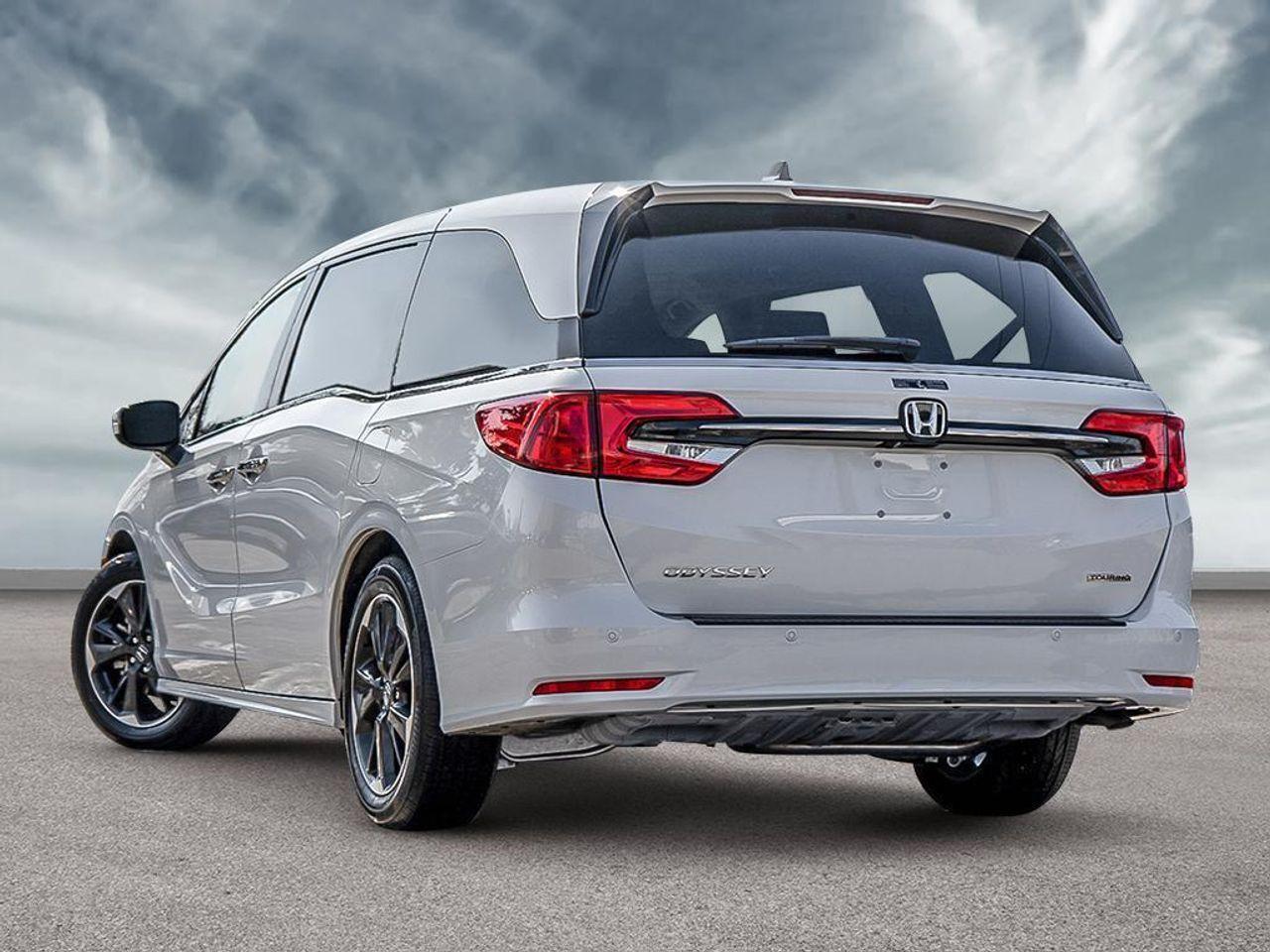 2022 Honda Odyssey Touring-3