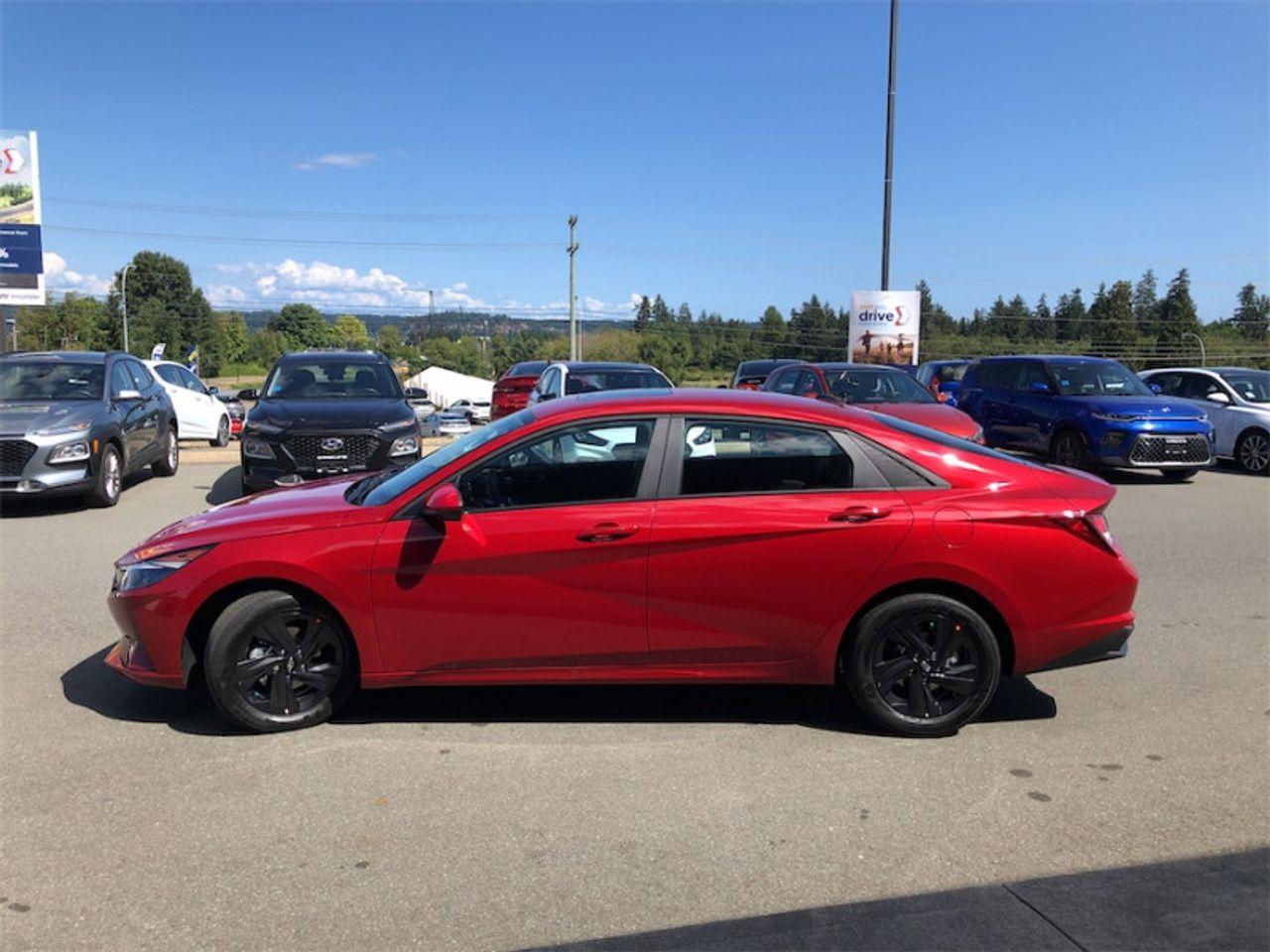 2022 Hyundai Elantra -3