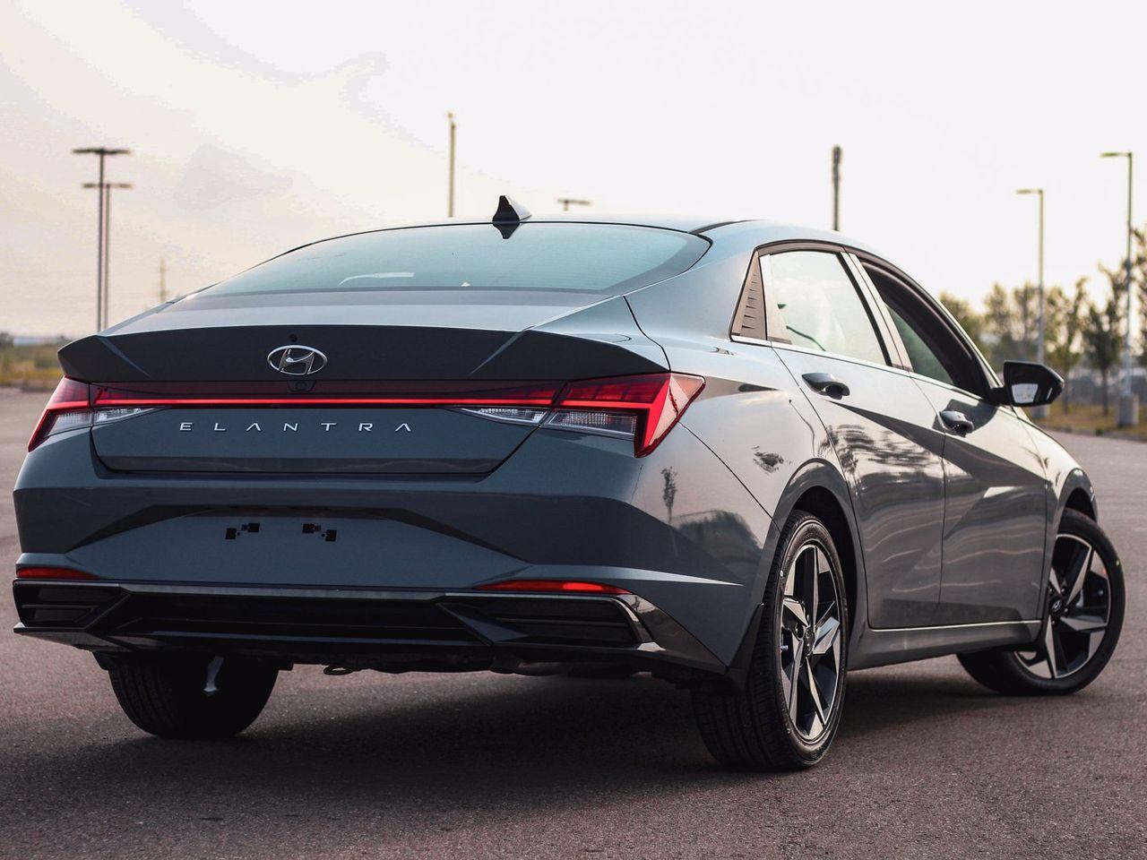 2022 Hyundai Elantra SEL-3
