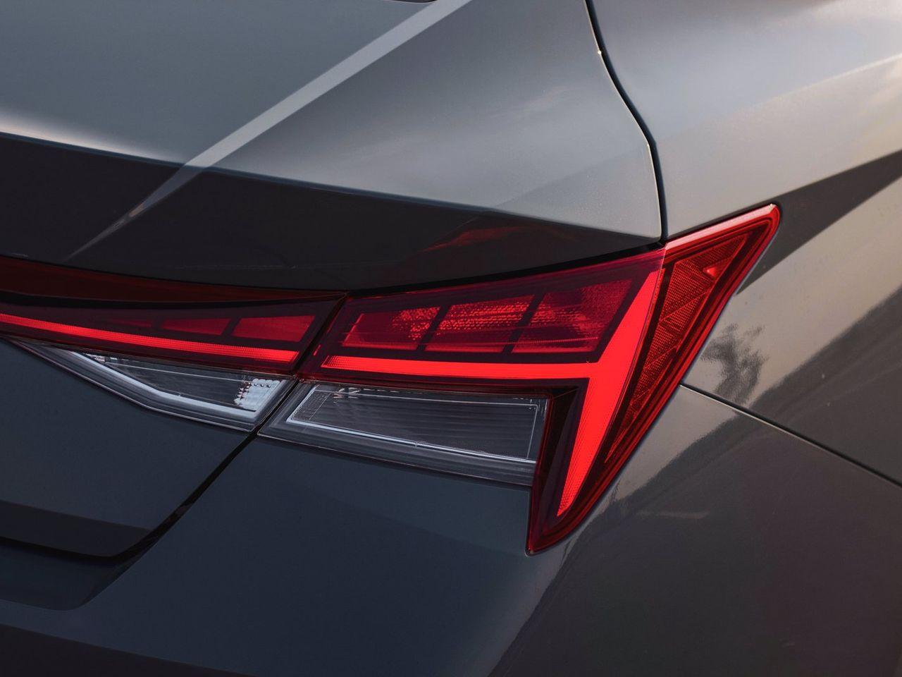 2022 Hyundai Elantra SEL-4