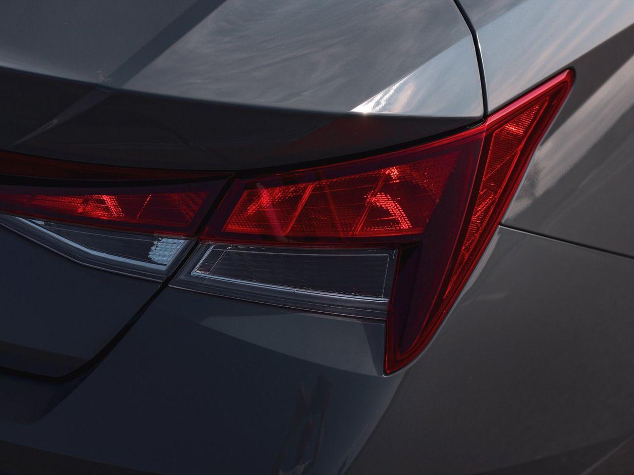 2022 Hyundai Elantra SEL-3