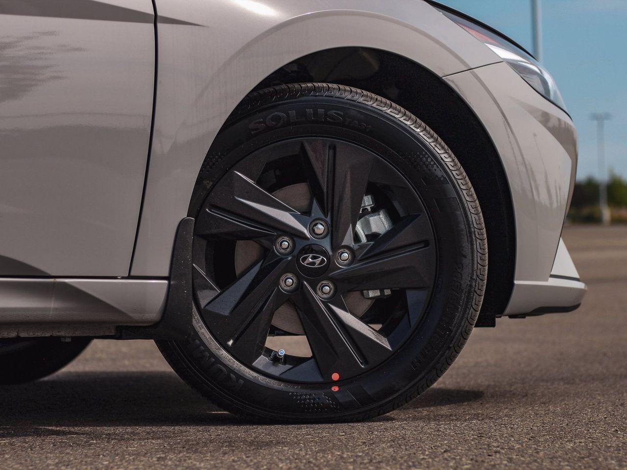 2022 Hyundai Elantra SEL-1
