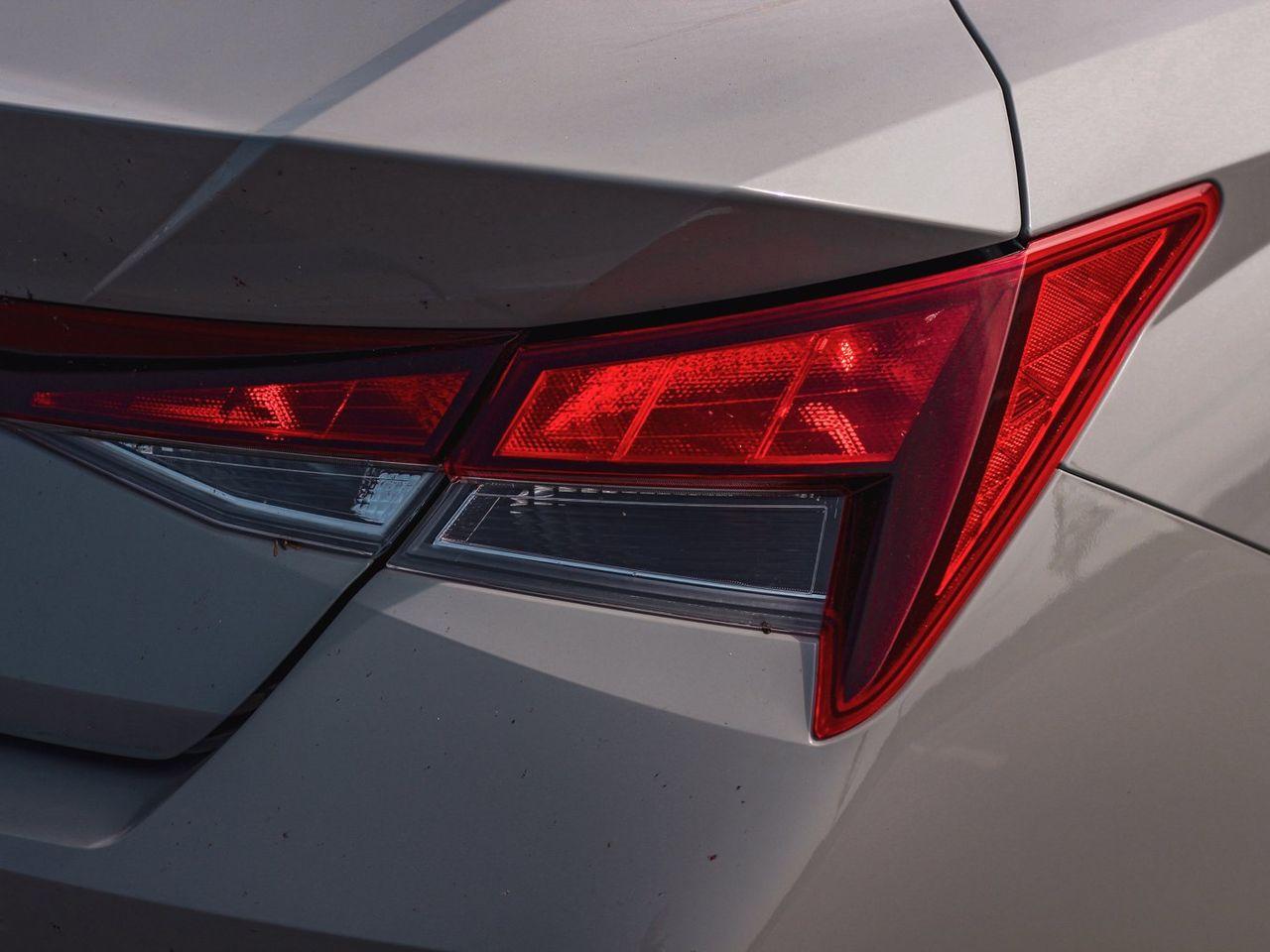 2022 Hyundai Elantra SEL-3