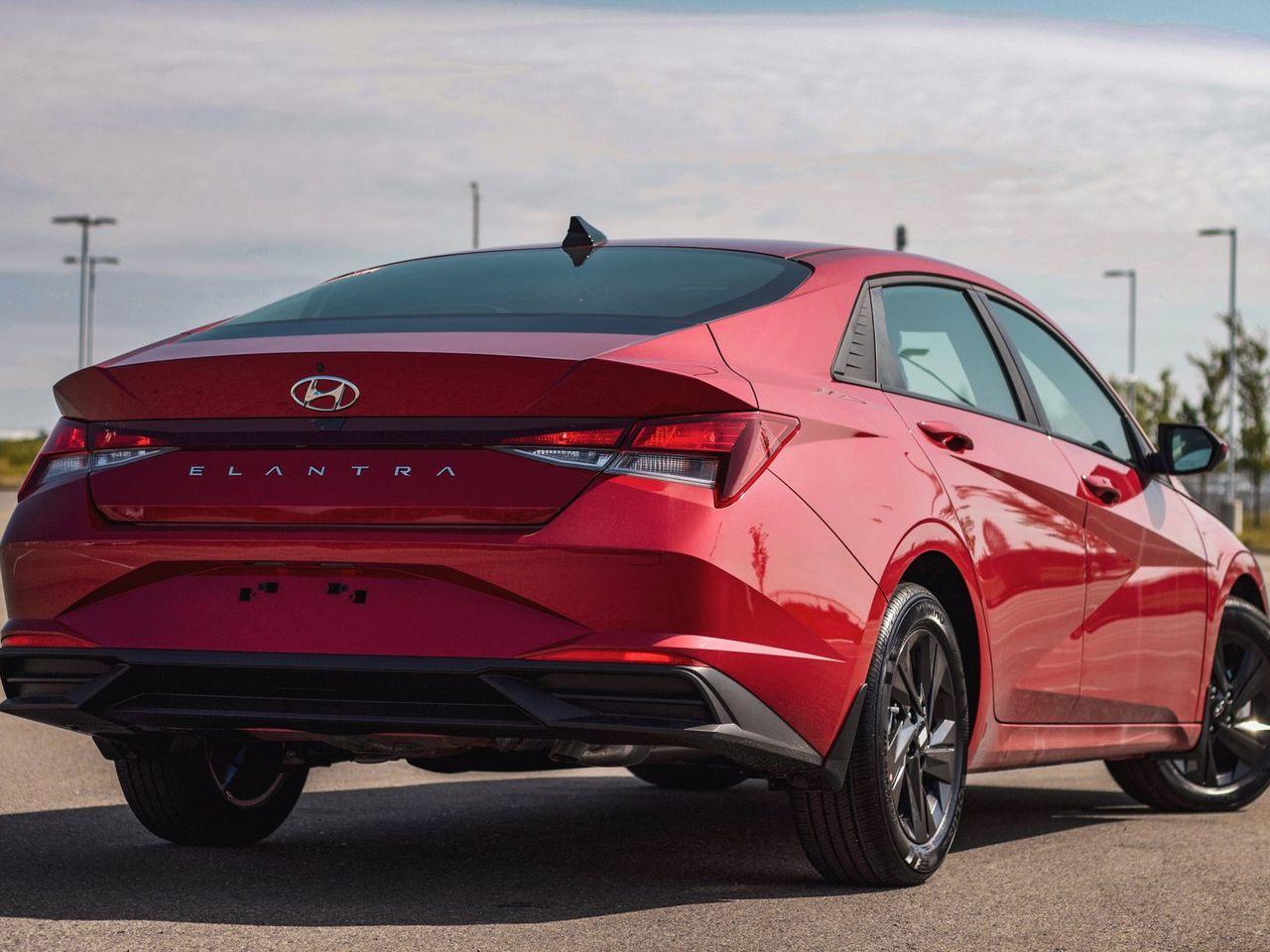 2022 Hyundai Elantra SEL-2