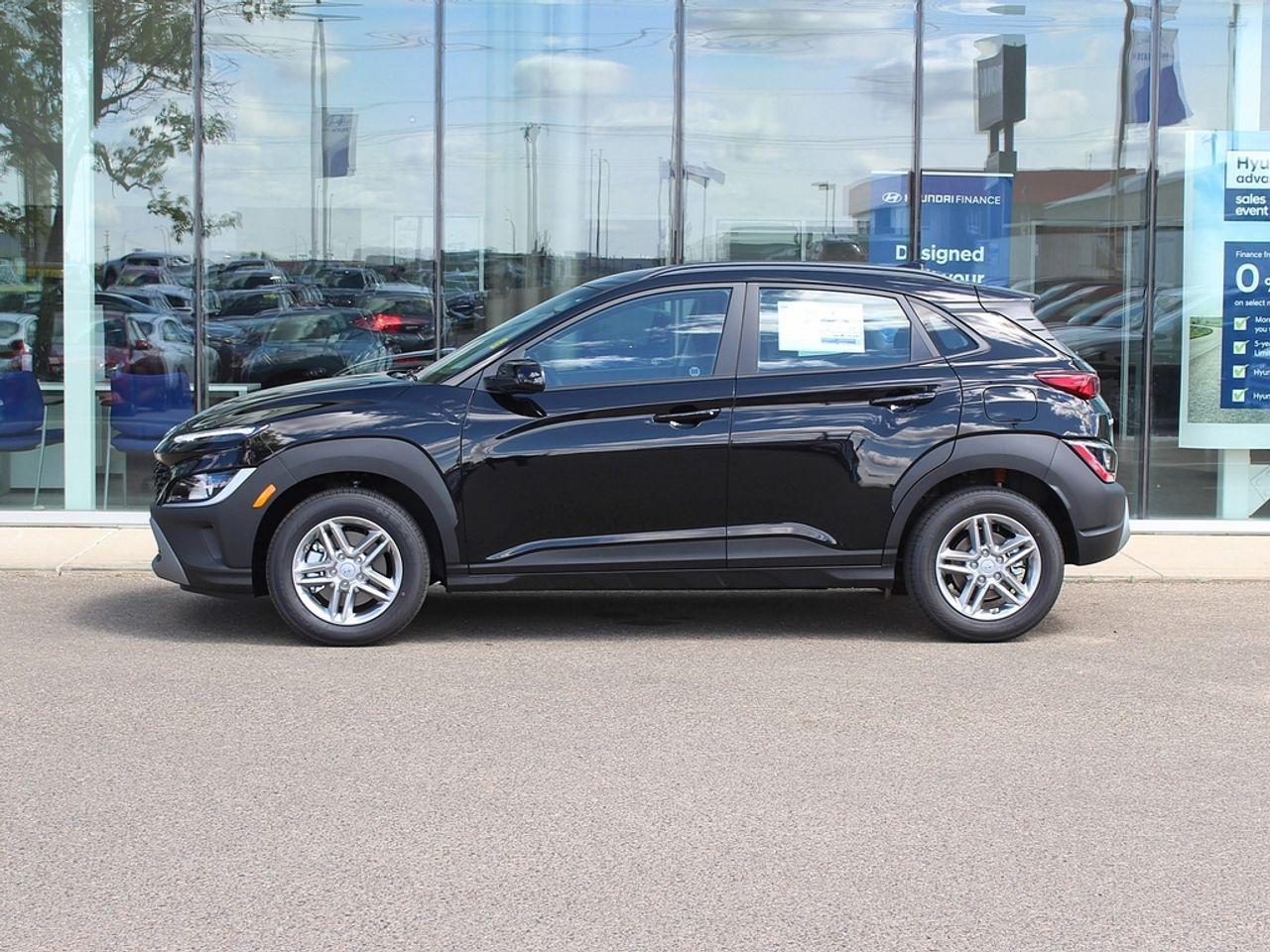 2022 Hyundai Kona Essential-3