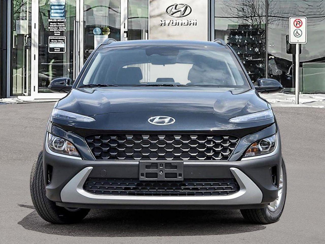 2022 Hyundai Kona Essential-1