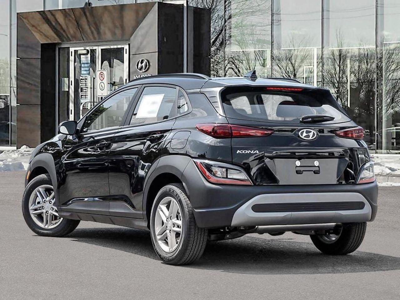 2022 Hyundai Kona Essential-3
