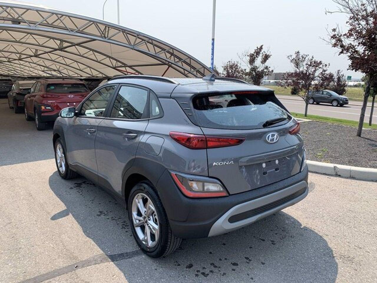 2022 Hyundai Kona Preferred-1