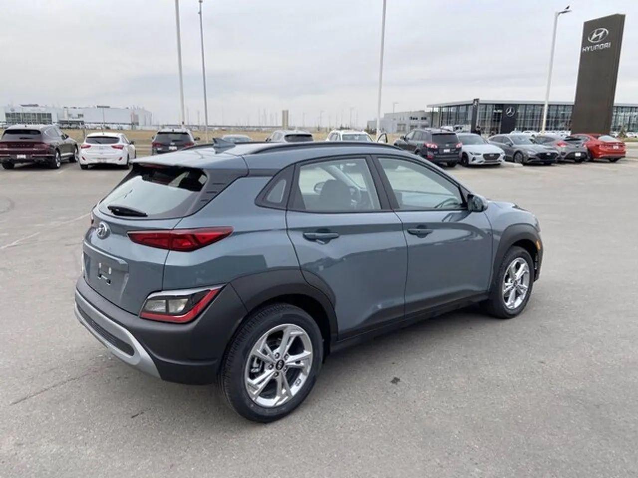 2022 Hyundai Kona Preferred-3