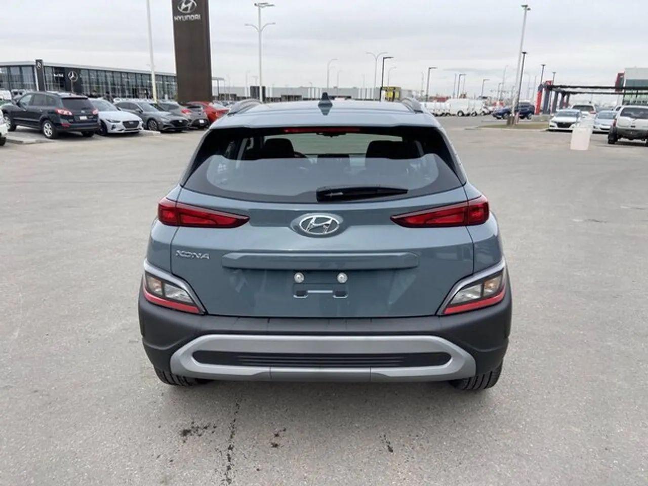 2022 Hyundai Kona Preferred-4
