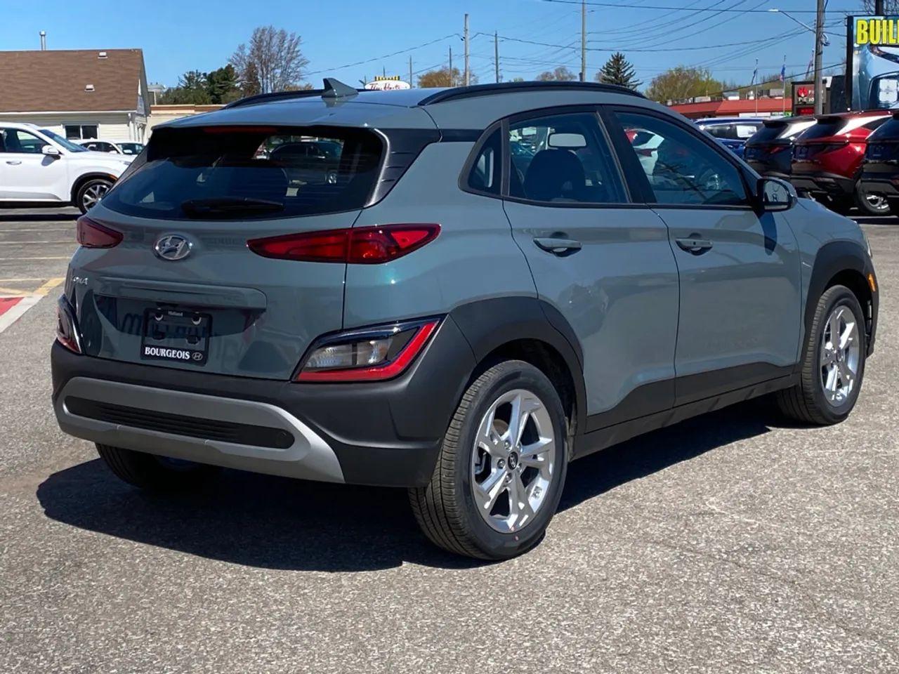 2022 Hyundai Kona Preferred-2