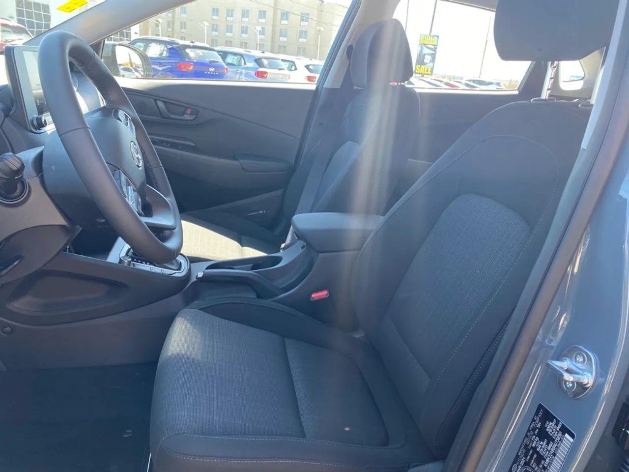 2022 Hyundai Kona Preferred-3