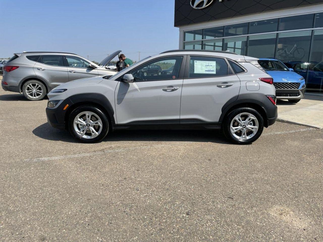 2022 Hyundai Kona Preferred-3