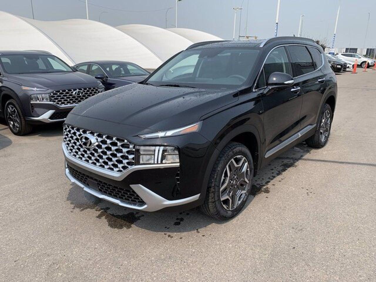 2022 Hyundai Santa Fe Luxury-0