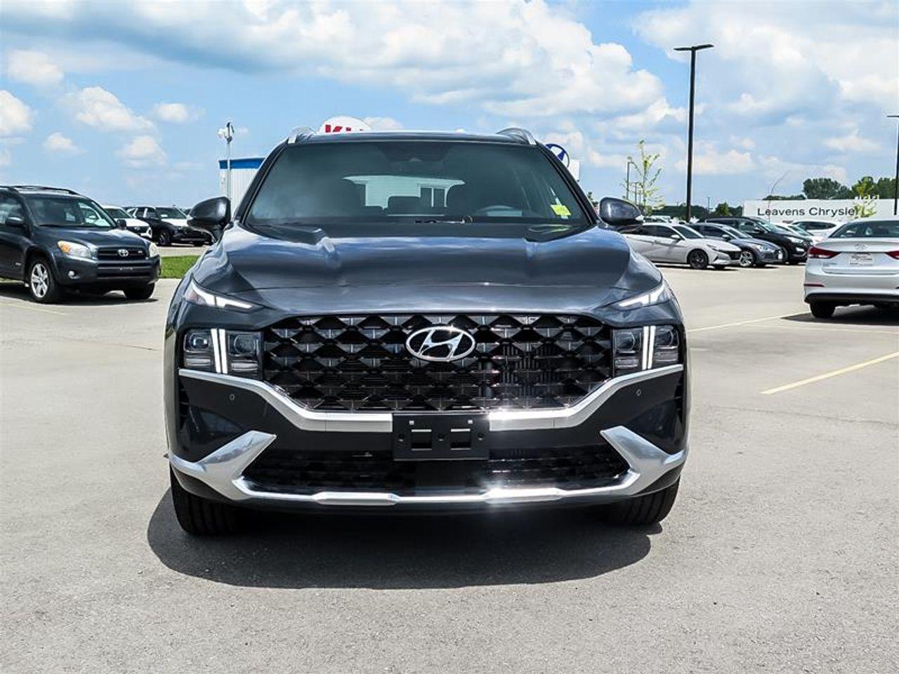 2022 Hyundai Santa Fe -1