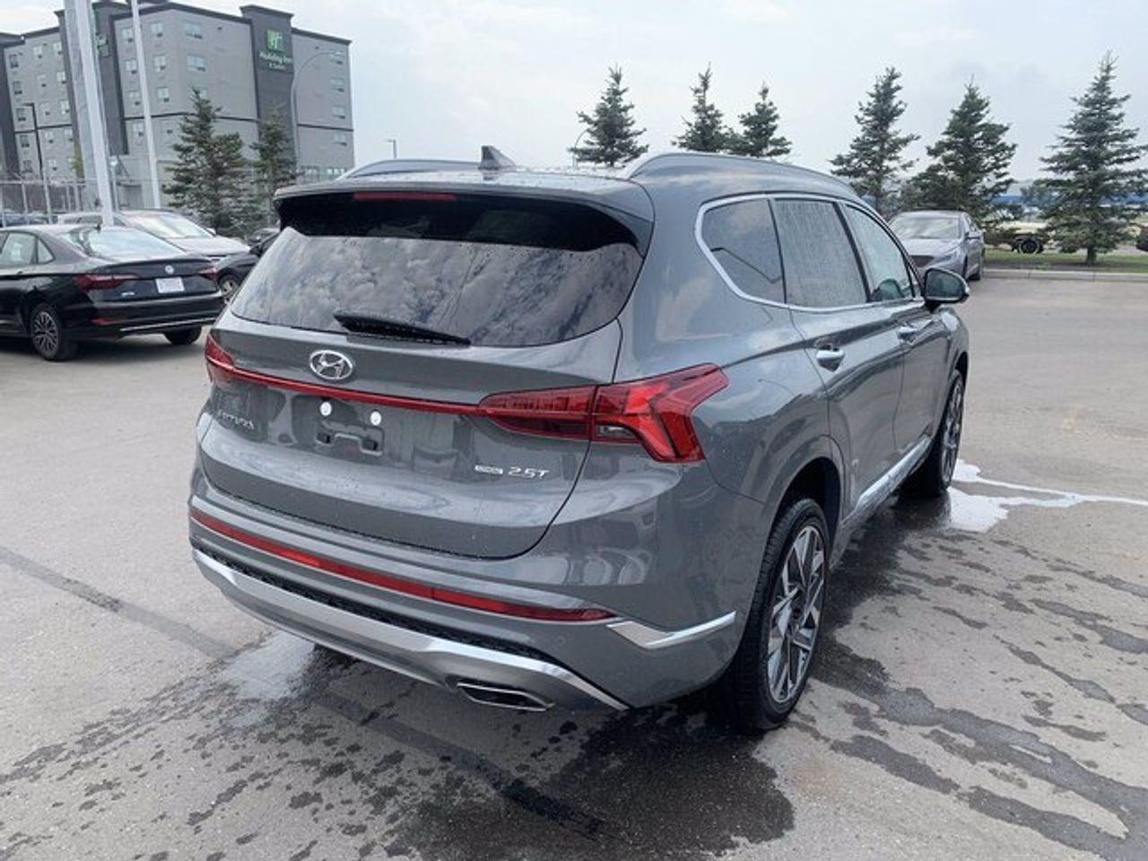 2022 Hyundai Santa Fe -3