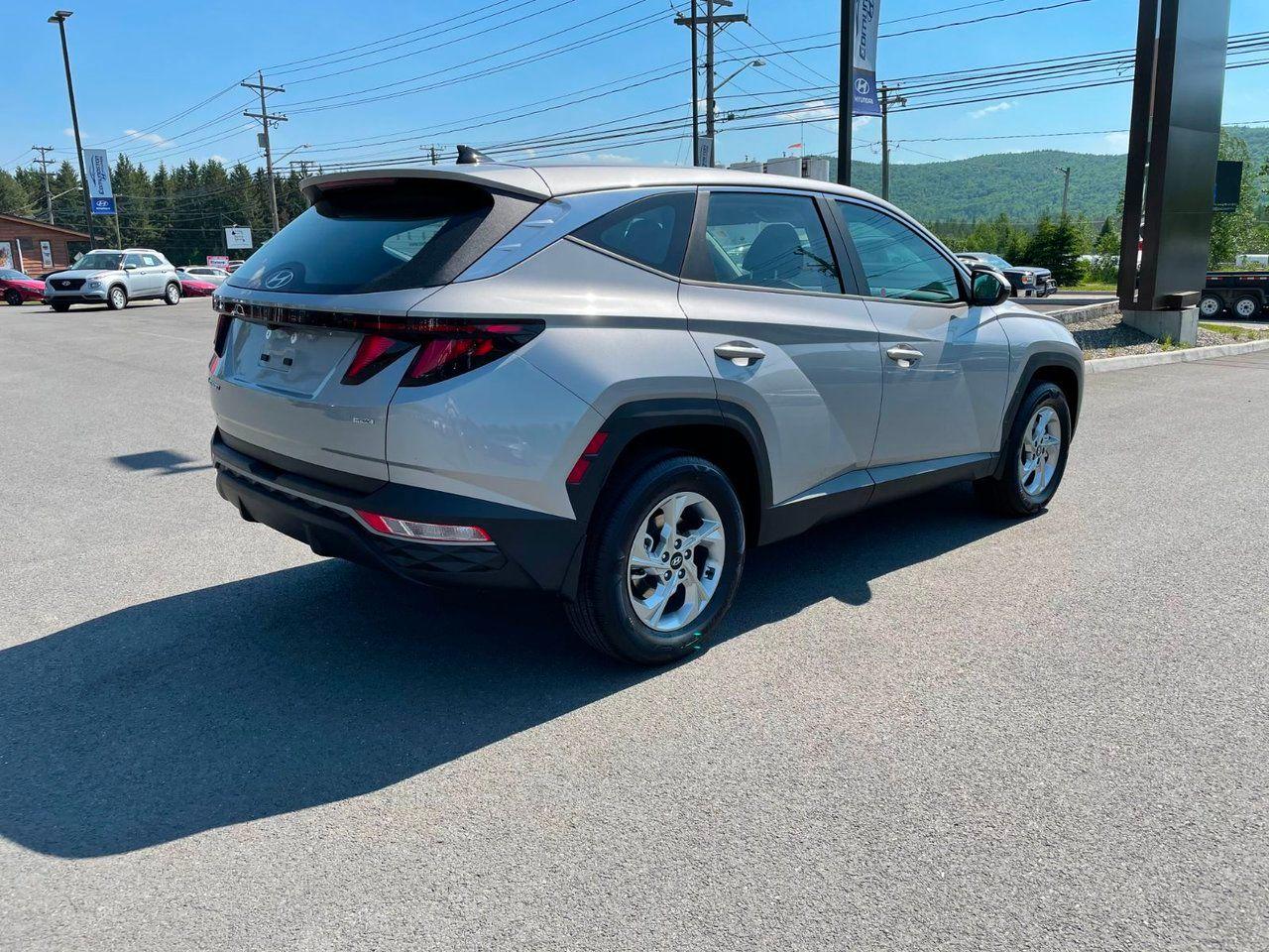2022 Hyundai Tucson Essential-3