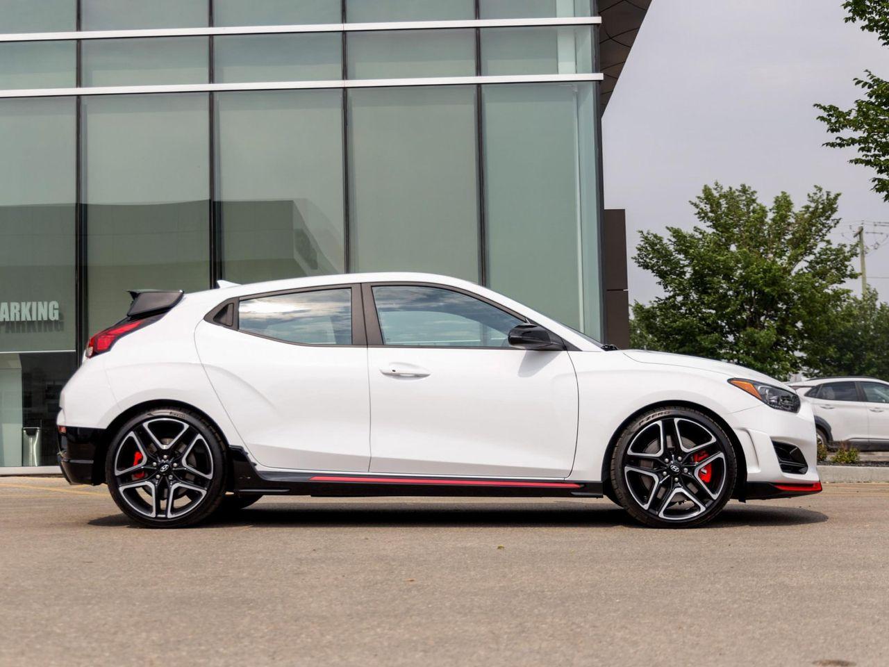 2022 Hyundai Veloster N -2