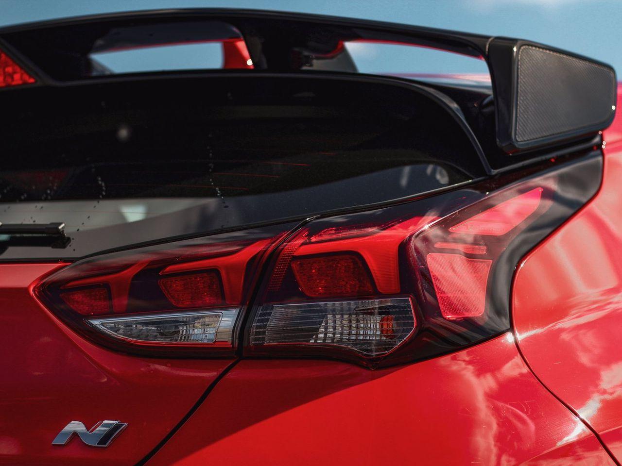 2022 Hyundai Veloster -4